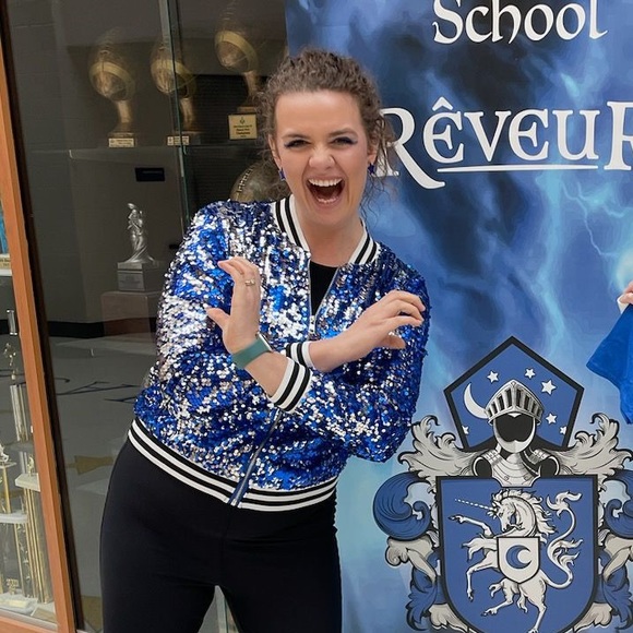 Meet your Posher, Allie - Picture 4 of 4